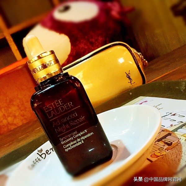 雅诗兰黛兰蔻的护肤品哪个好用,雅诗兰黛和兰蔻哪个品牌护肤好