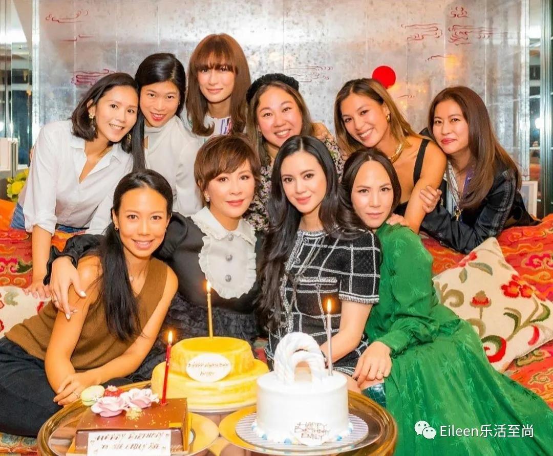 豪门乖女不婚生子，四婚亲妈帅过女神继母，港岛名媛都这么酷吗？