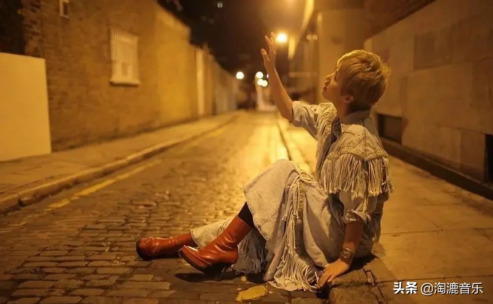 谭维维为什么不火,谭维维怎样了