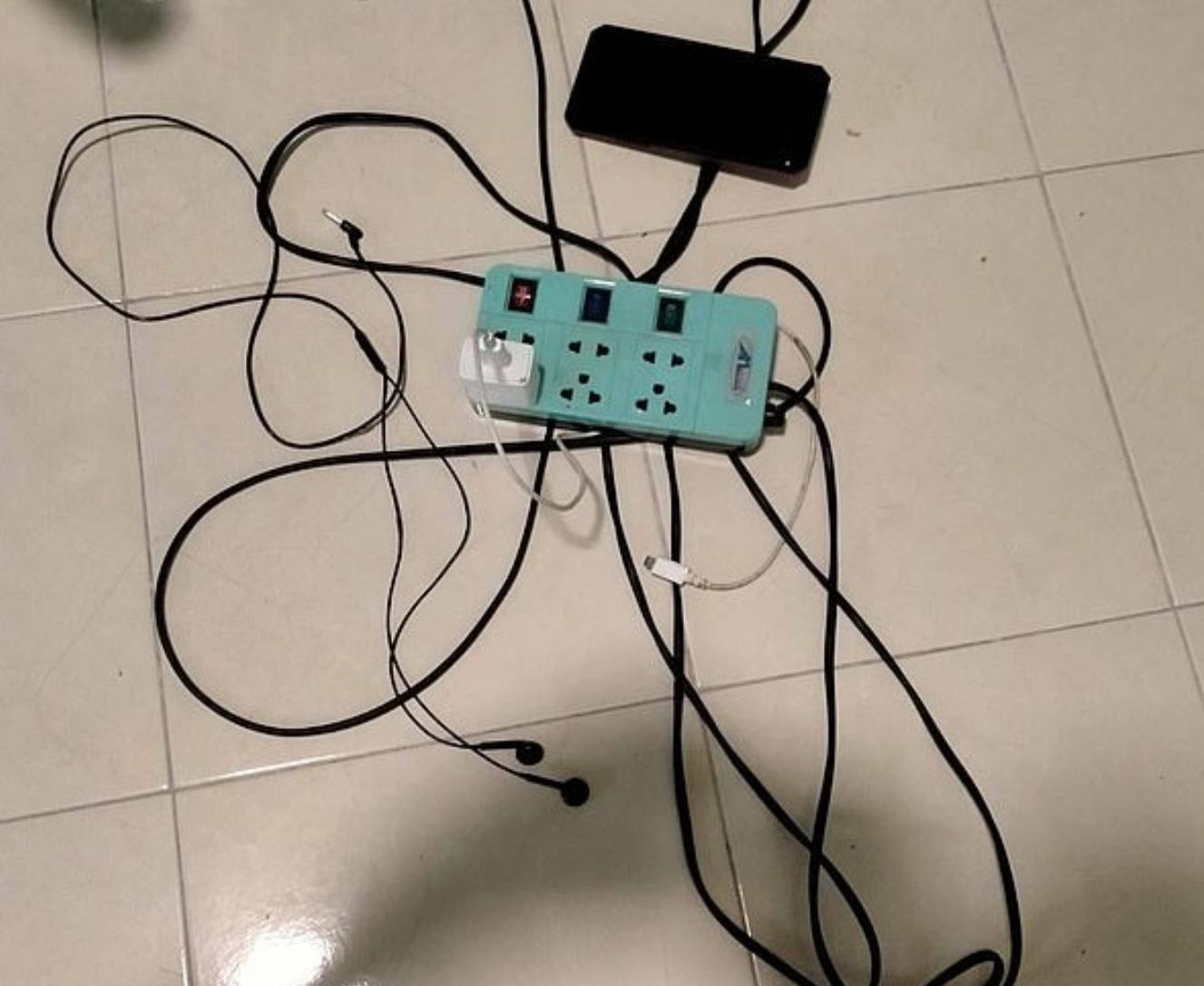 泰国15岁少年床边触电身亡,泰国少年睡觉时触电身亡