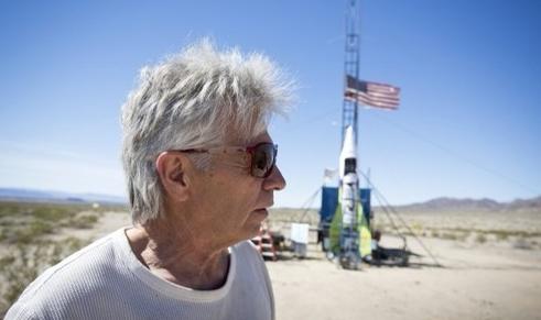 steam上科幻益智游戏,steam模拟器玩地平线