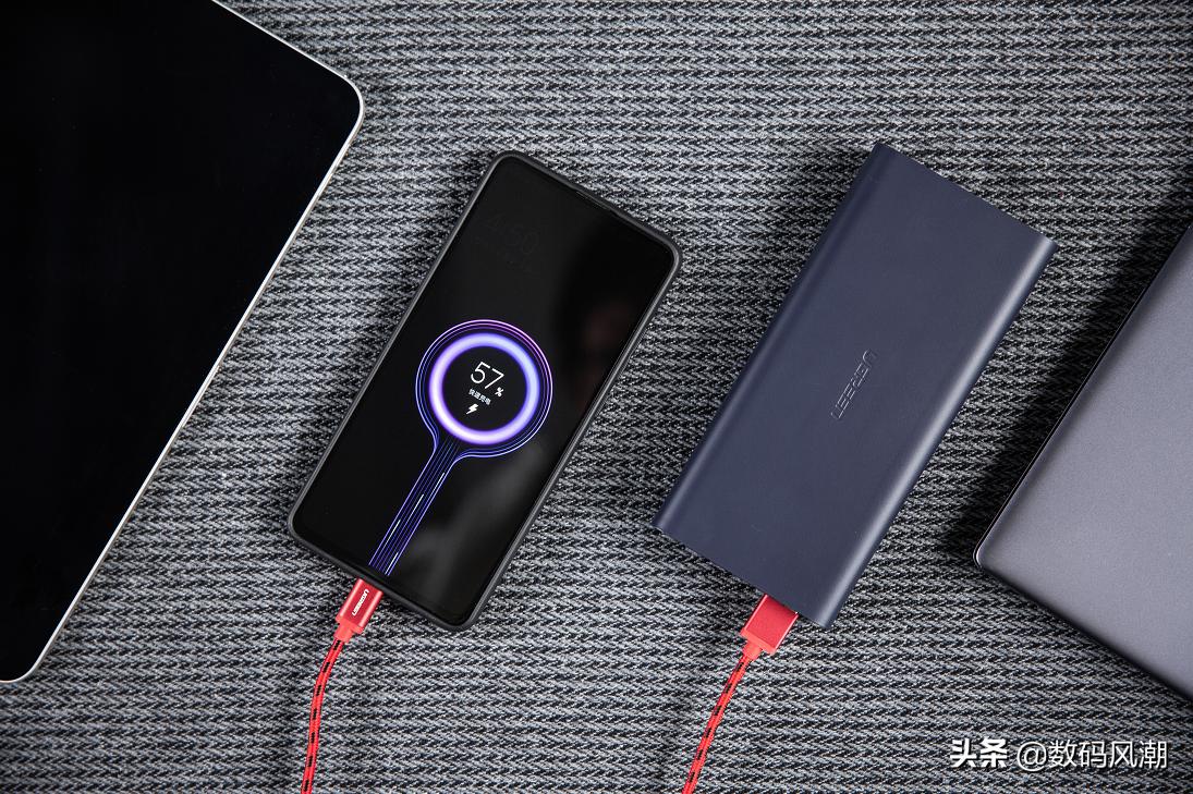 苹果手机用充电宝充电会伤电池吗,充电宝无法给手机充电是什么原因