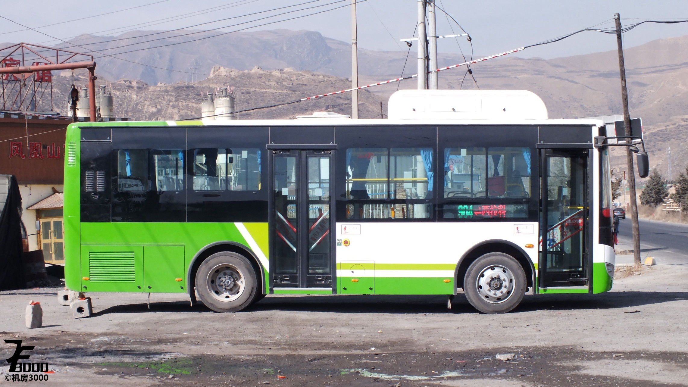 机房的渣评6湟中公交包头北奔ND6870PHEVN测评