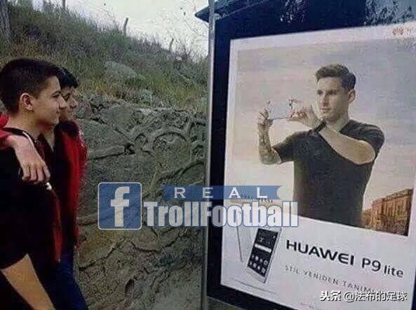 国外也有段子手：球场上的超级赛亚人！