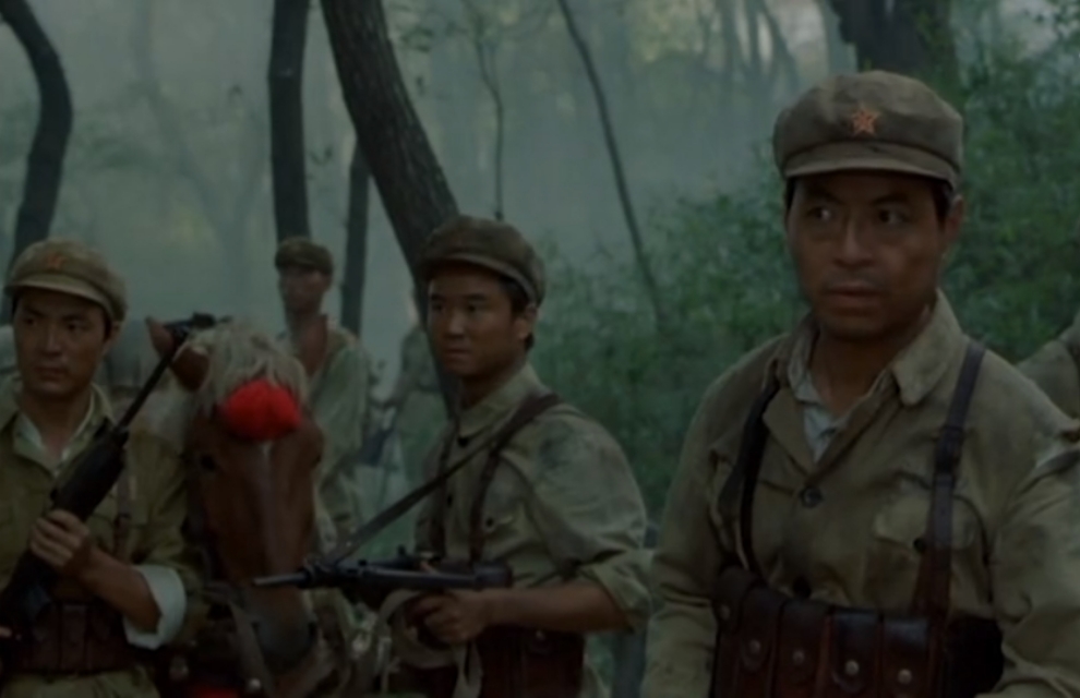 血战落魂桥经典剿匪电影,血战落魂桥营长烈火雄心举枪剿匪