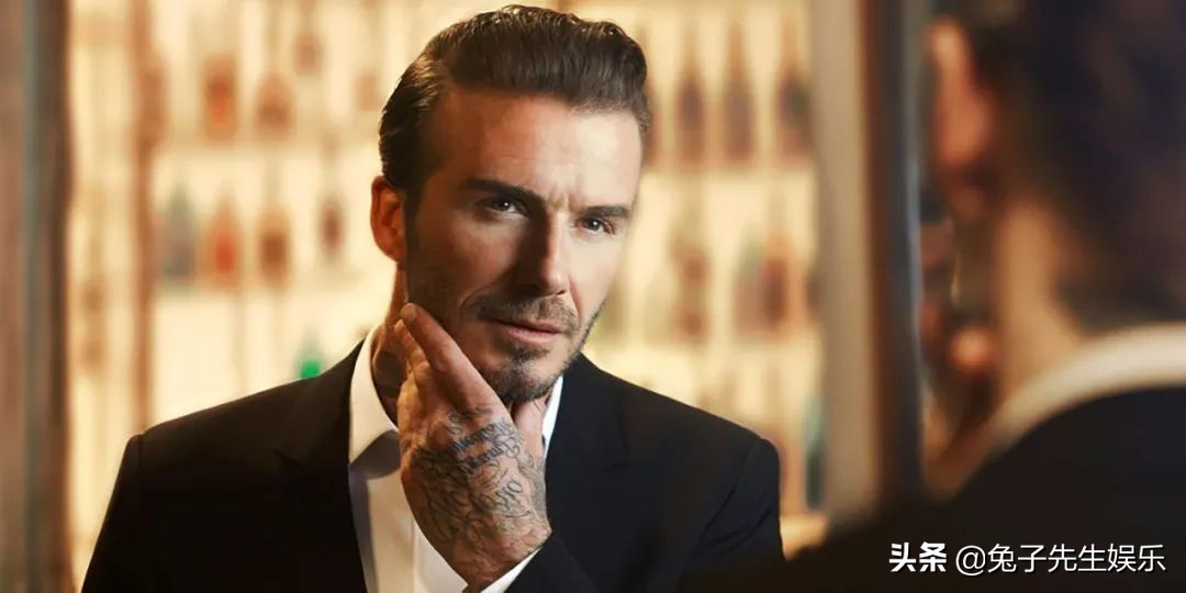 45岁贝克汉姆街拍,贝克汉姆年轻背头