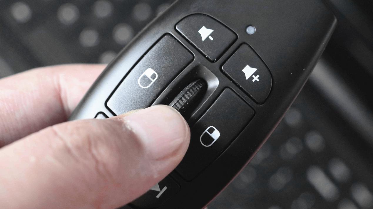 乐帆司仪宝的用法,一个司仪主持婚礼