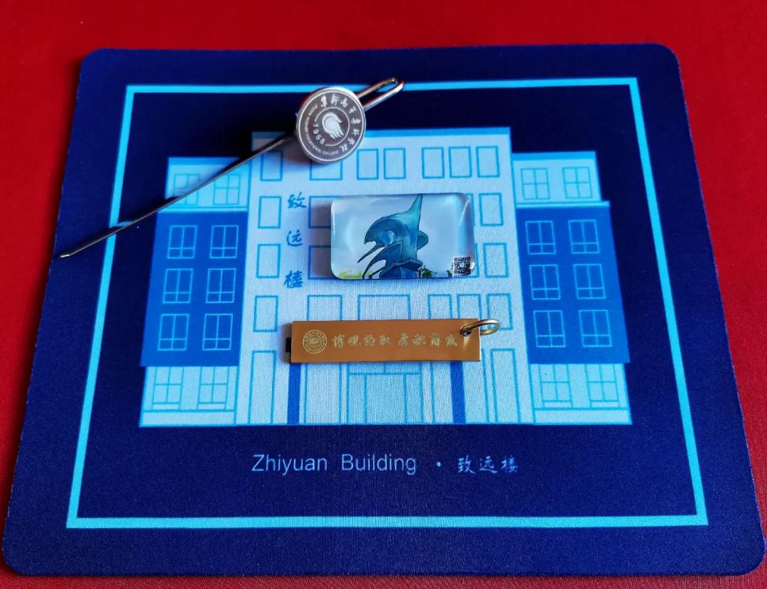 阜新高等专科学校：你好，新同学！送你秋天的第一份礼物