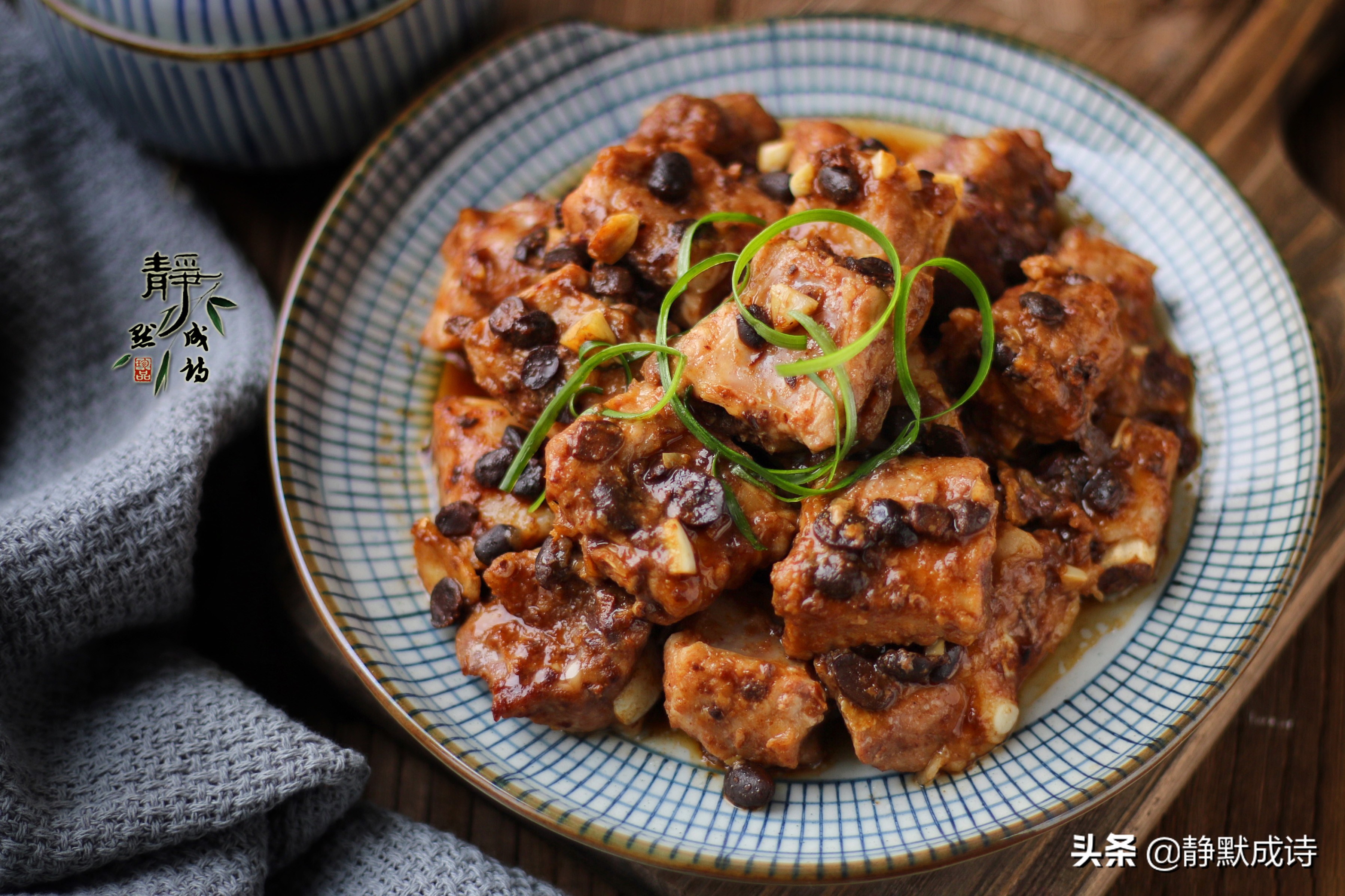 排骨做出来为什么不软,排骨炖土豆怎么炖才软嫩不塞牙