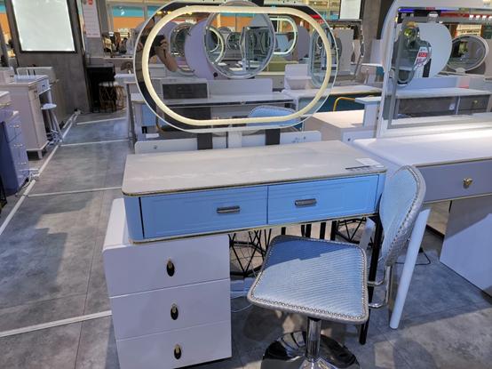 新房装修之佛山乐从镇购买家具