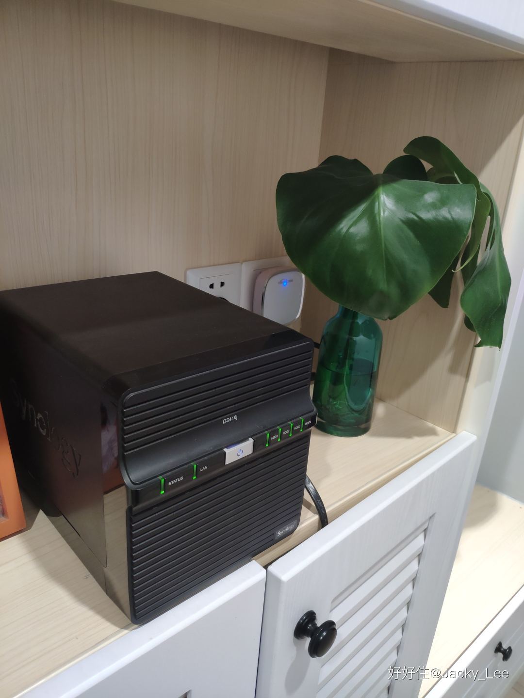 怎么打造一个科技感满满的卧室,如何打造一个满满科技感的家