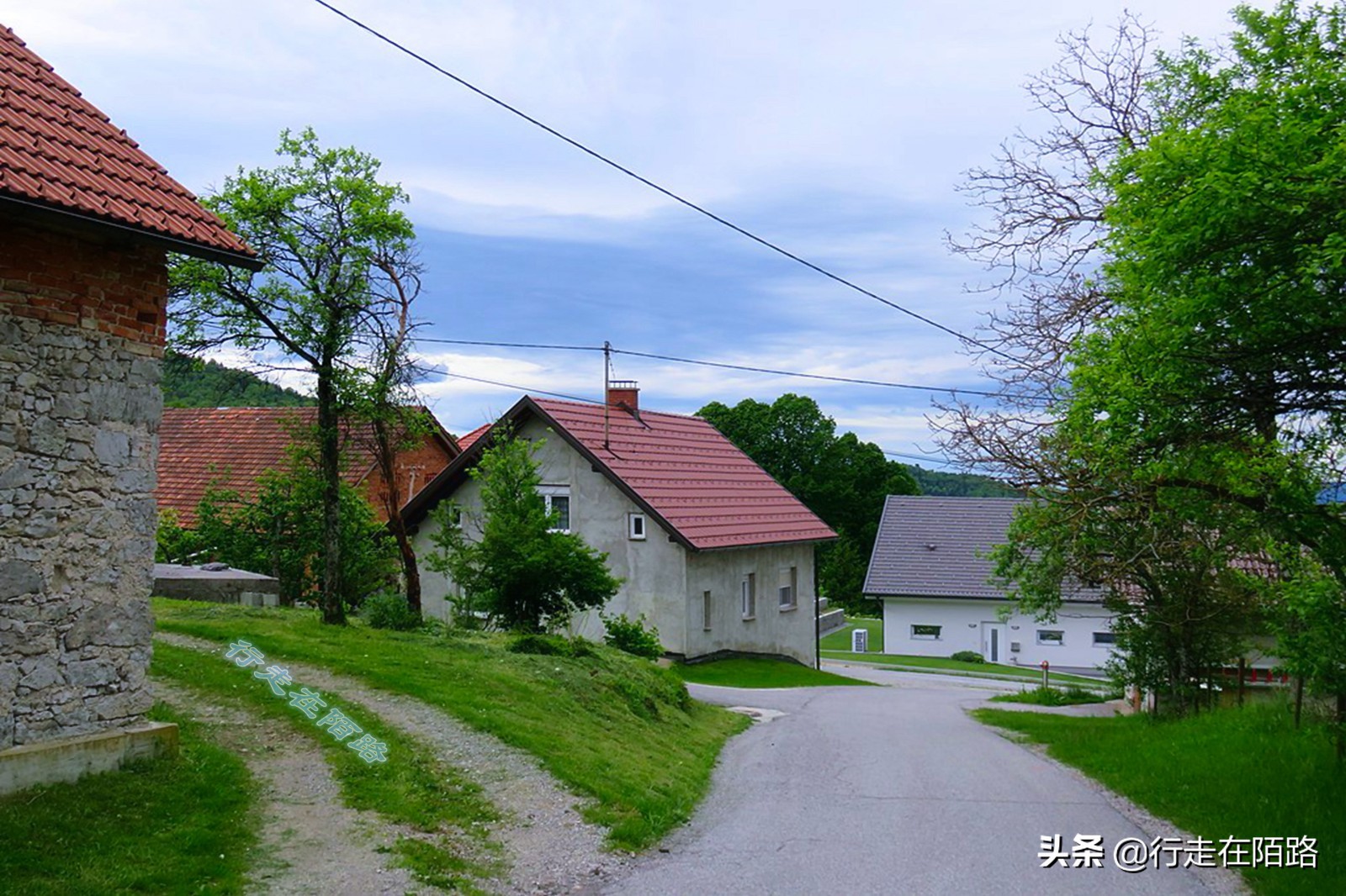 斯洛文尼亚著名景点,斯洛文尼亚在地图上为什么找不到