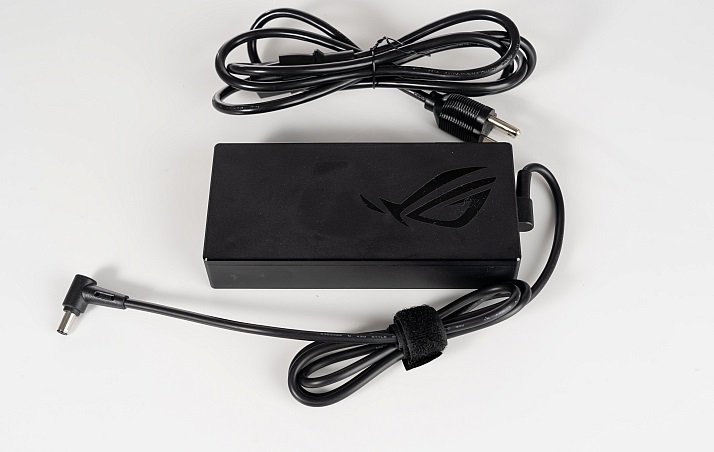 华硕rogzephyrusg15配置,华硕rogzephyrus