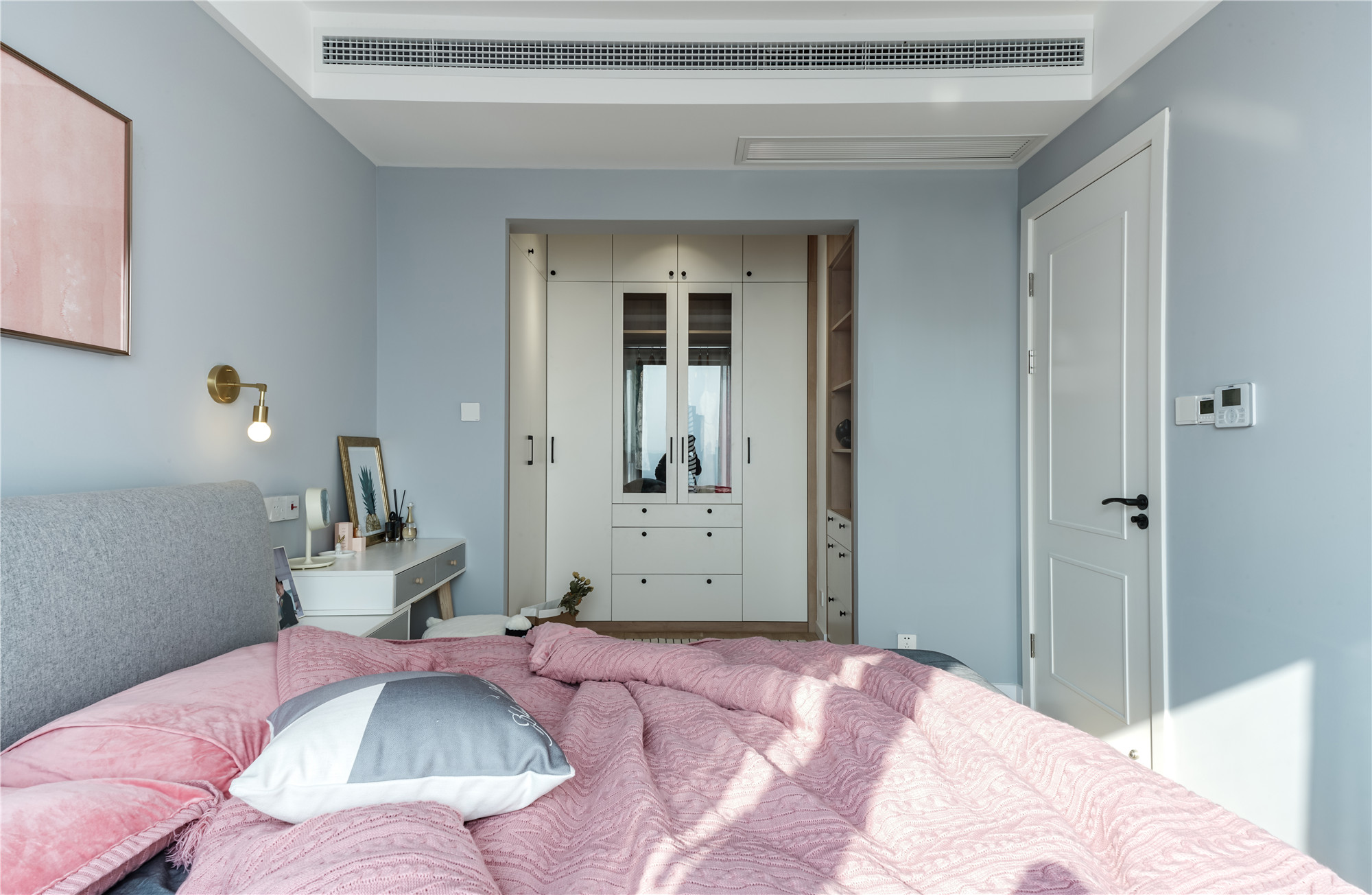 卧室装修必须避开的五种格局,卧室对着厕所怎么化解效果图