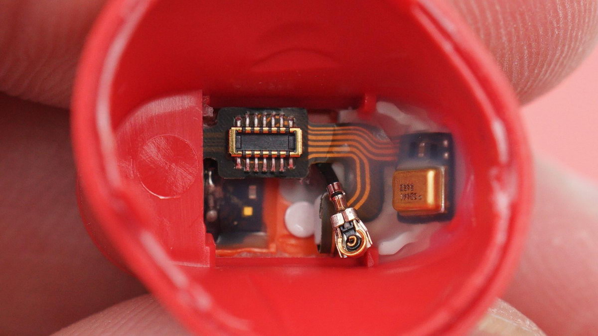 airpodspro和beatsstudiobuds到底谁好,beatsstudiobuds对比airpods第三代