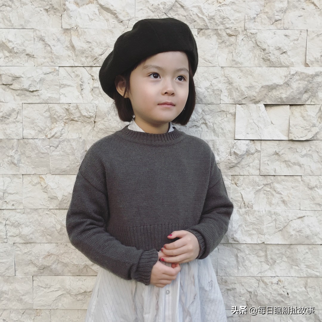 日系的童话少女，童装的盐系，大地色系的时尚打开方式