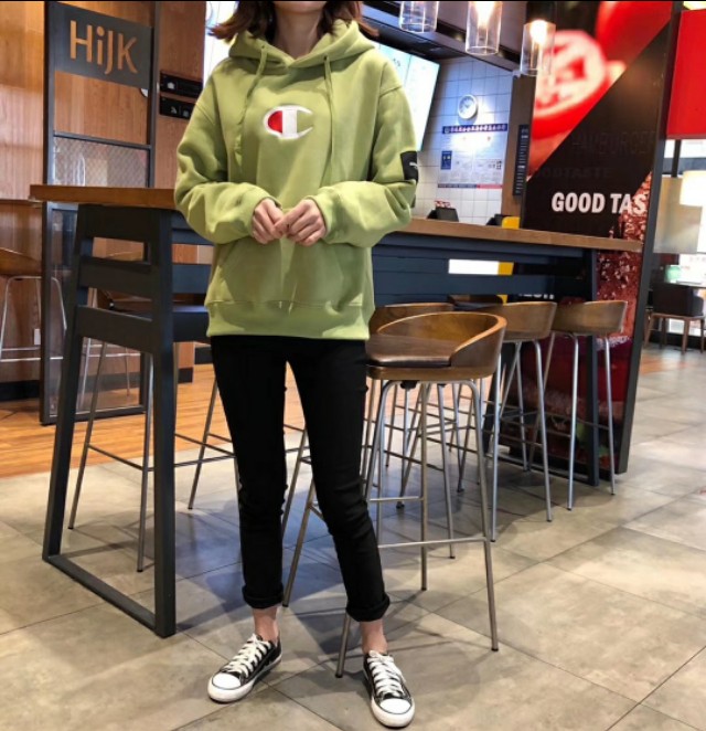 吉普刺绣加绒卫衣,冠军卫衣红色带帽新款加绒