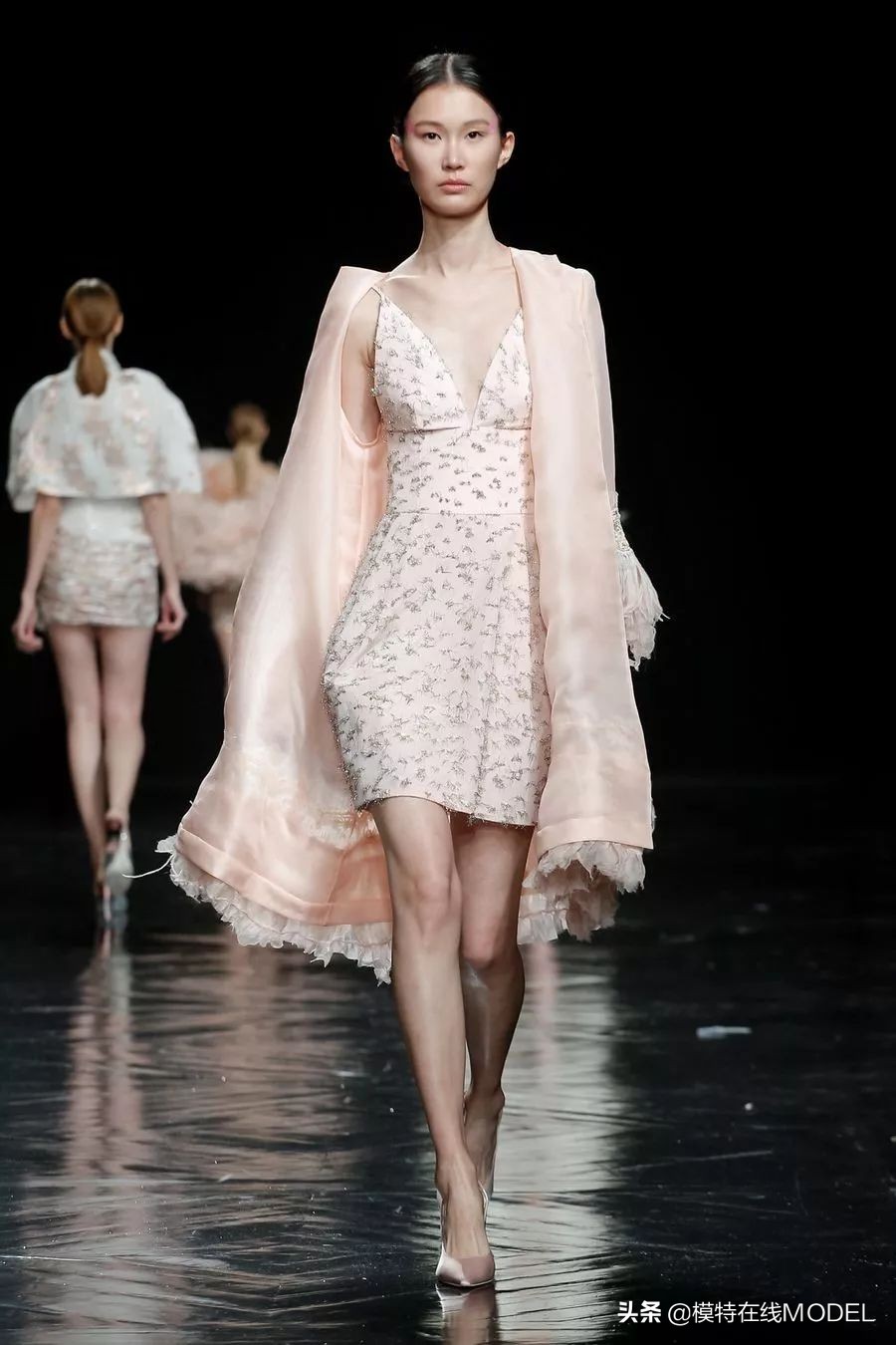 震惊娱乐圈的明星,一出场就可以震惊所有人的演员