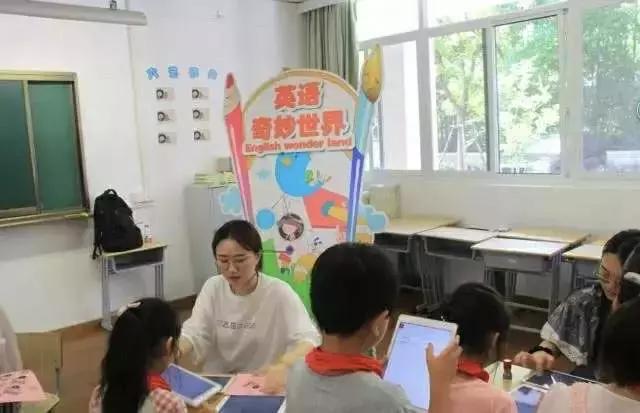 一所强势崛起的公办小学!今年对口地段扩大!户籍要求不高