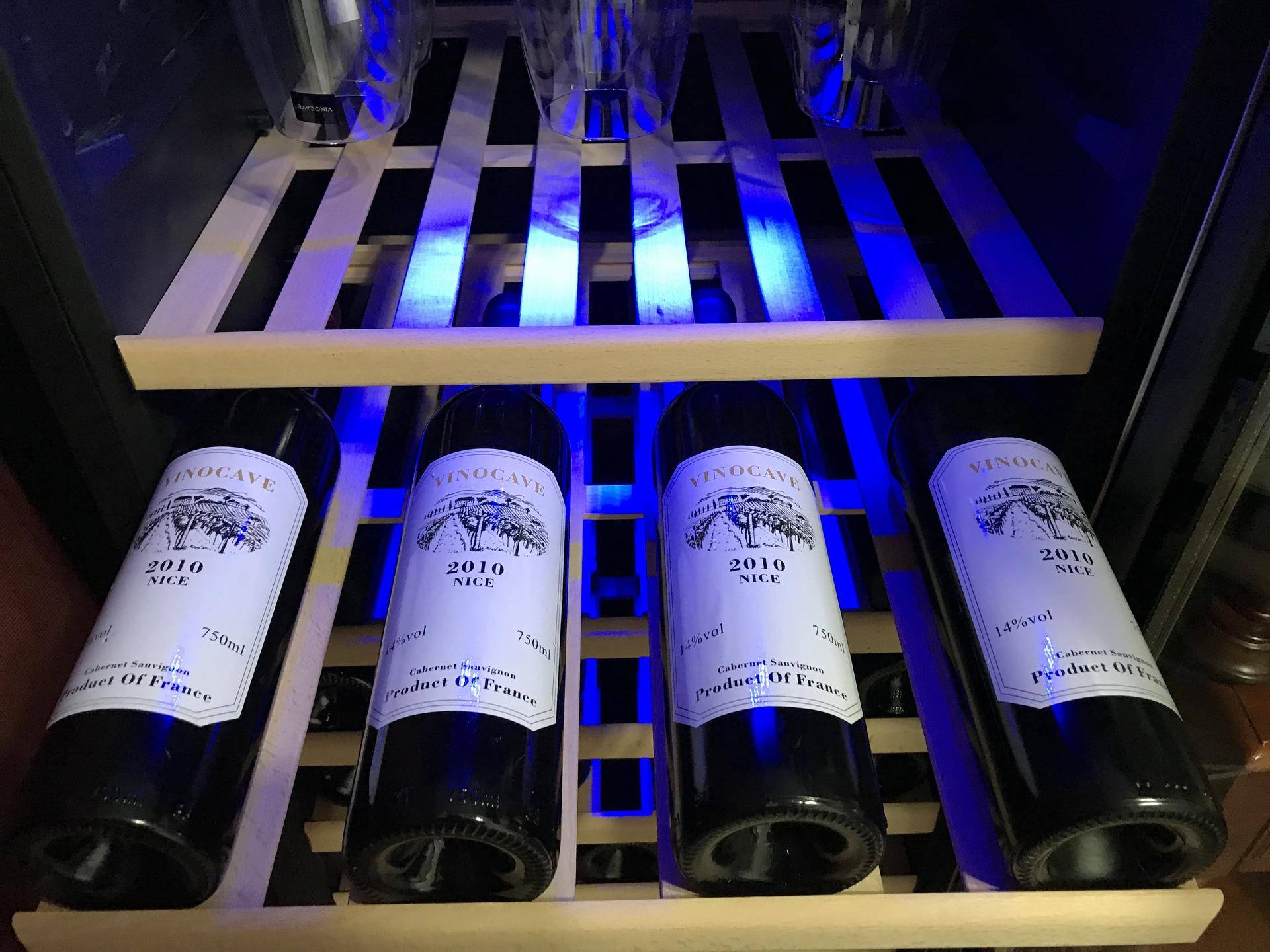 维诺卡夫cwc168a恒温酒柜,维诺卡夫独立式红酒柜怎么调温度