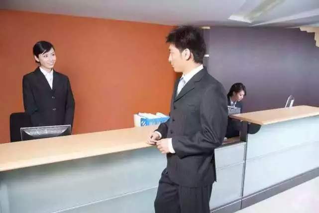 工作中对付身边小人的最好办法,在职场遭小人陷害怎样应对