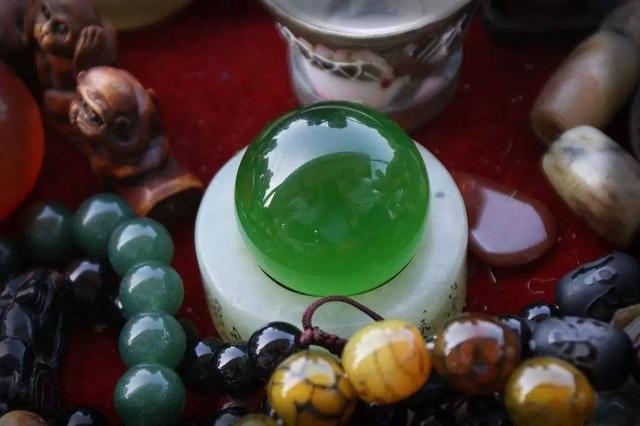 宋美龄收了孙殿英送的夜明珠了吗,慈禧宋美龄的夜明珠