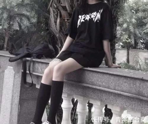 学生在学校瘦腿教程,高中女生在学校如何瘦腿