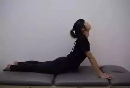 腰间盘突出别发愁记住3个技巧,专家告诉你腰间盘突出该怎么解决