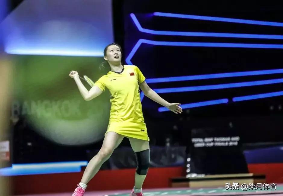 羽毛球高远球打不出大弧度,你该这么练!