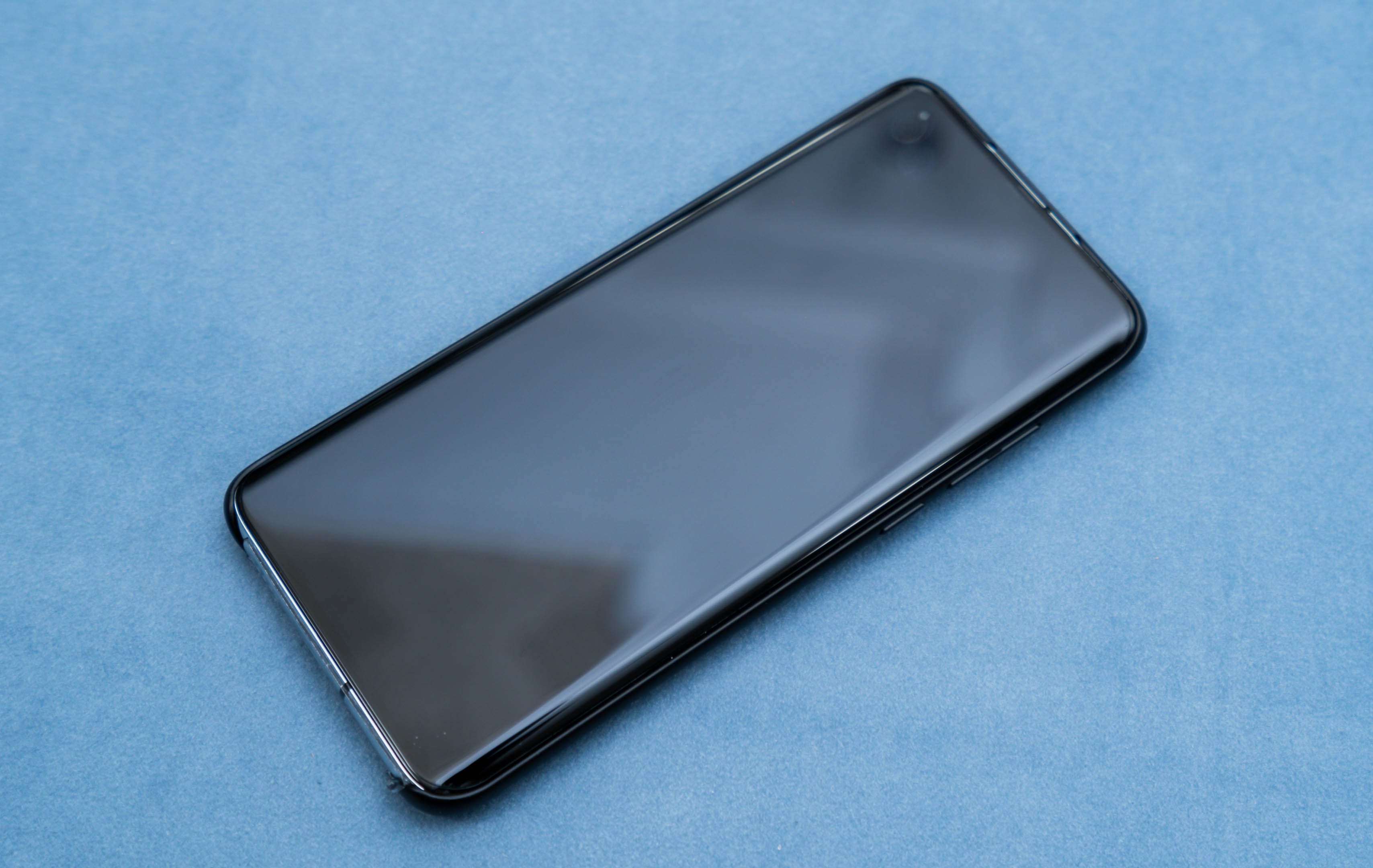 曲面屏贴钢化膜为什么用紫外线,曲面屏贴钢化膜用什么胶水