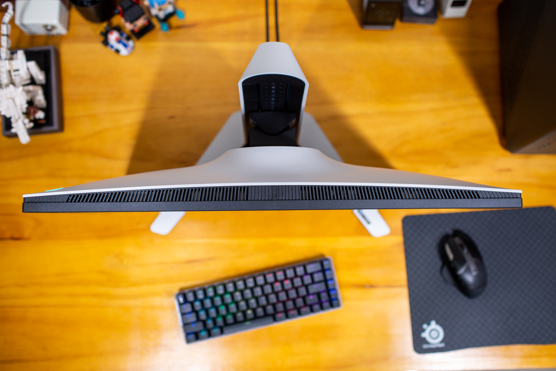 外星人240hz显示器评测24寸,外星人24寸2k显示器推荐240hz