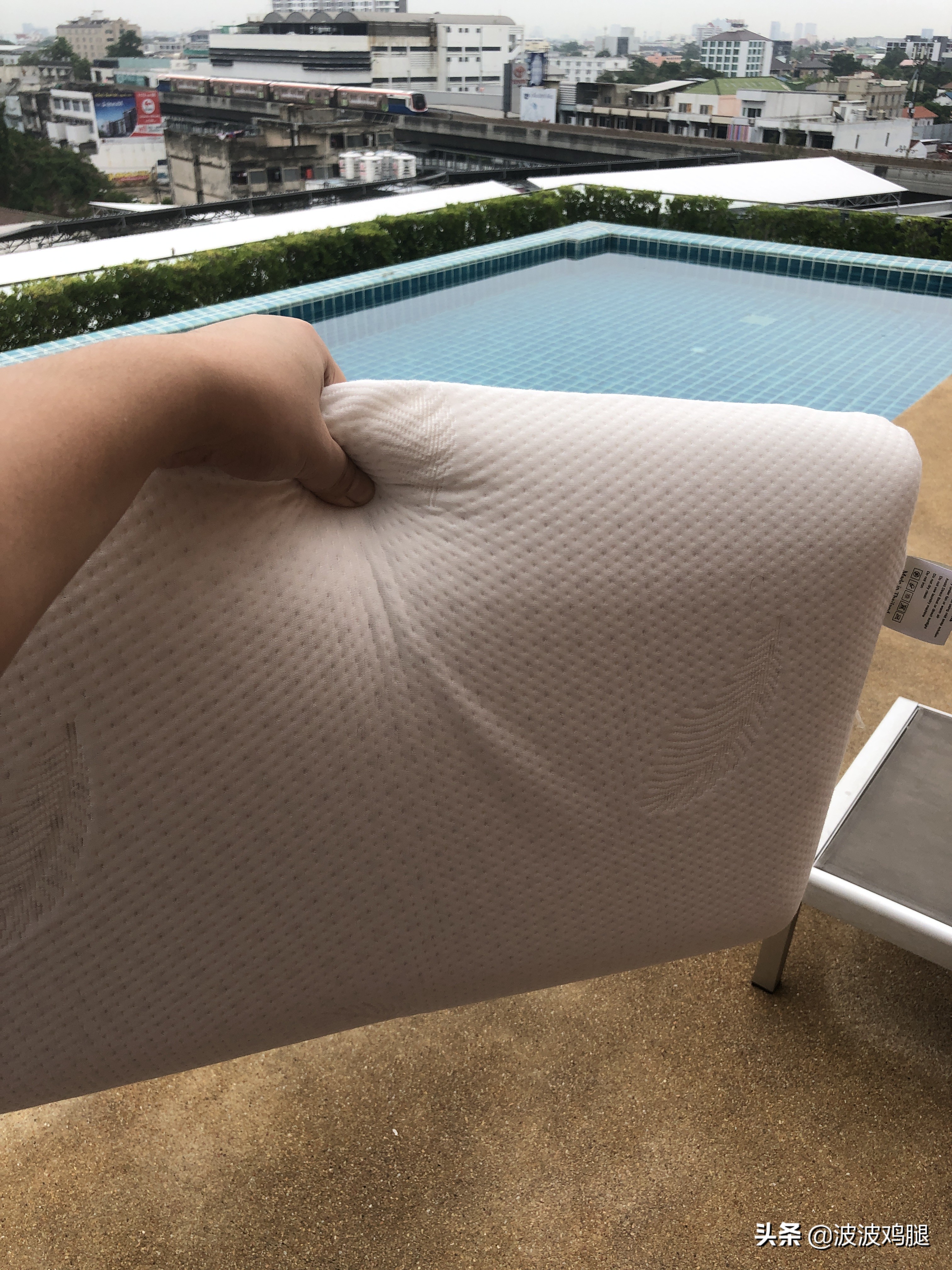 泰国乳胶枕头原装进口成人枕芯,泰国乳胶枕头好的多少钱1个