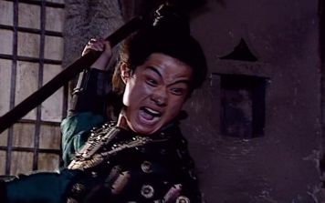 关羽青龙偃月刀斩死了多少人,关羽手拿青龙偃月刀赤兔马