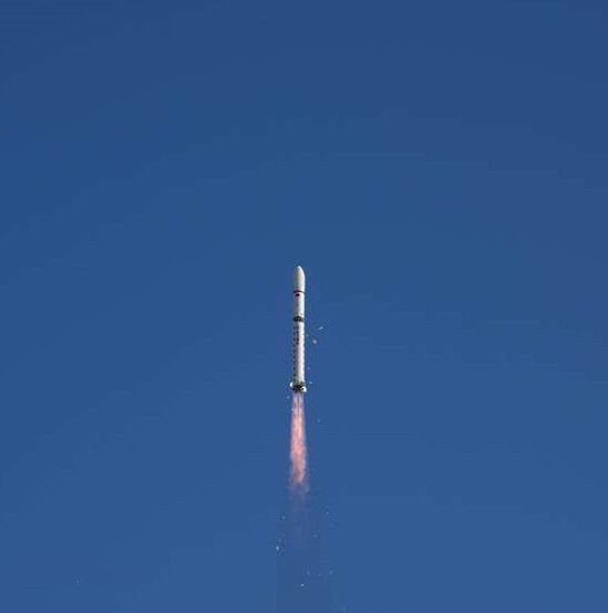 为什么火箭发射会爆炸,为什么火箭发射时要丢助推器