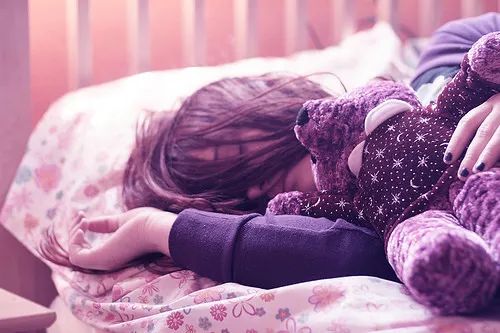 渣女背后的真实故事,渣女的背后隐藏着不可告人的秘密