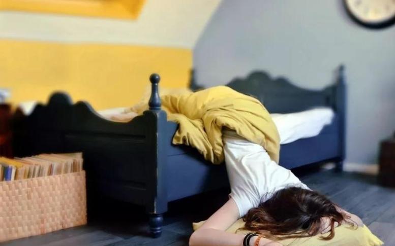 哄睡师月薪轻松过万,哄睡师月入过万