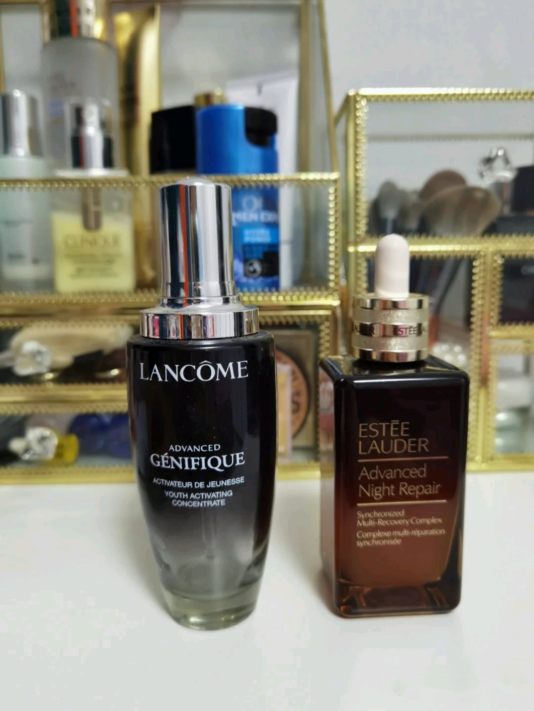 雅诗兰黛和科颜氏淡斑精华哪个好,科颜氏和雅诗兰黛淡斑精华哪个好