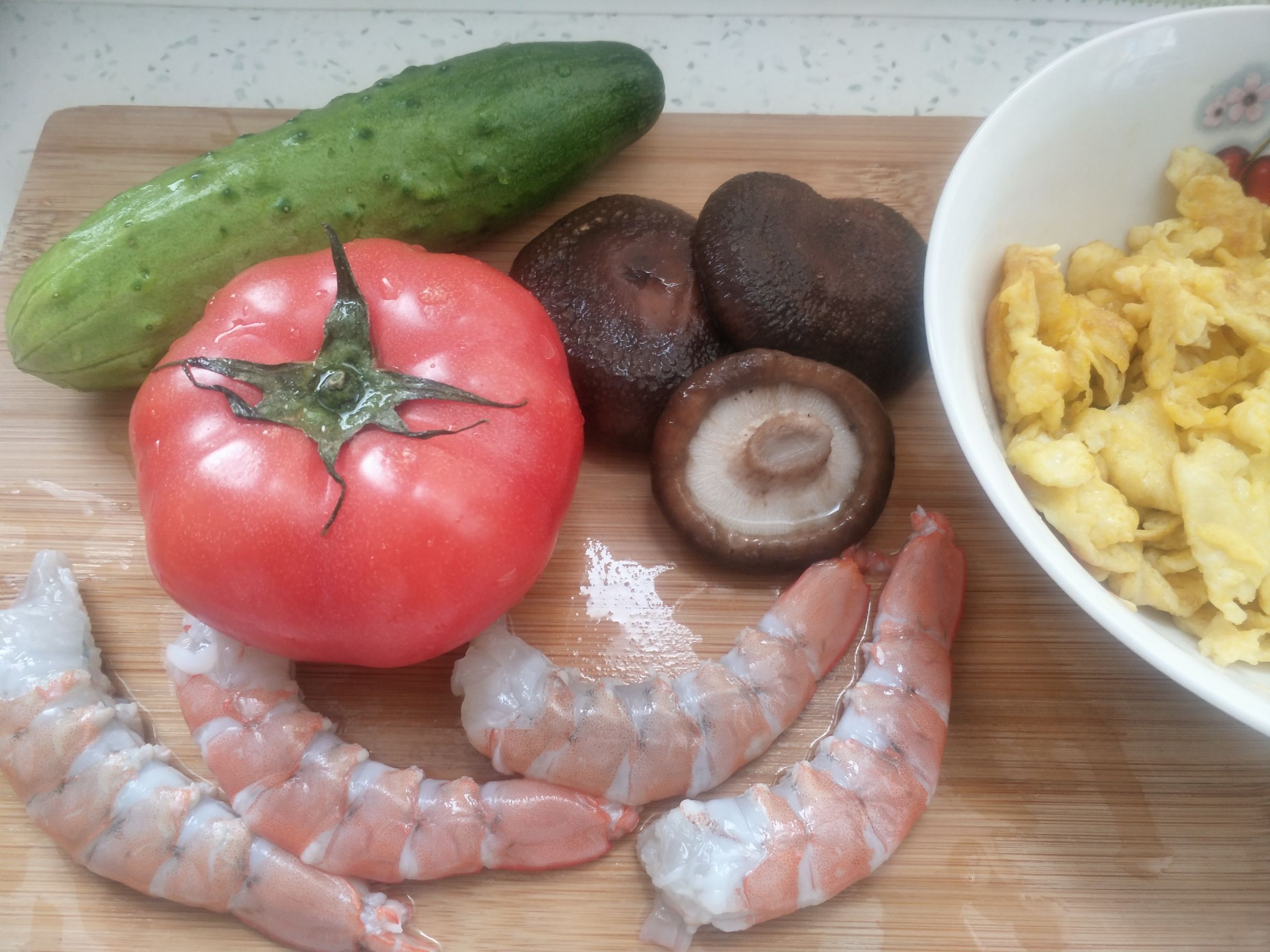 煮饺子时水是煮开了再下吗,煮饺子最忌讳开水下锅