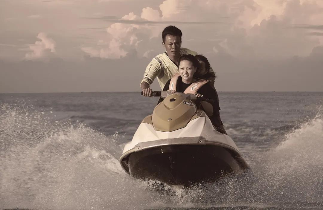 津门网向杰：盈滨半岛夕阳红