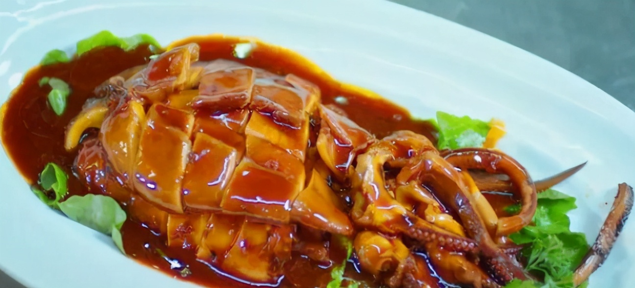 墨鱼里的墨真的是墨汁吗,墨鱼的墨汁是什么成分的