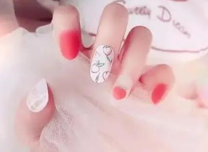 美甲教程适合夏天做的美甲,是时候做美甲了