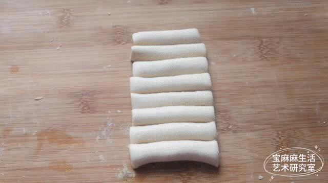 小孩过年吃的糖果,宝宝过年的时候糖吃太多了