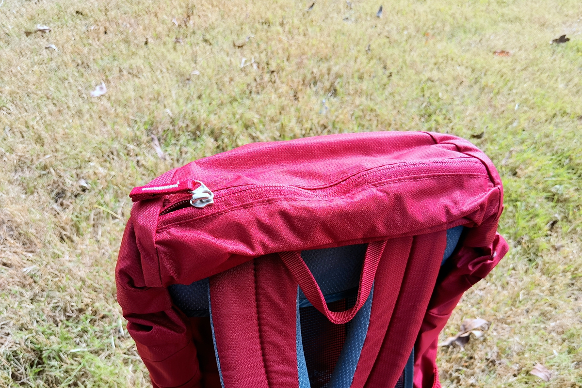 踏秋而行,踏秋而行原唱完整版