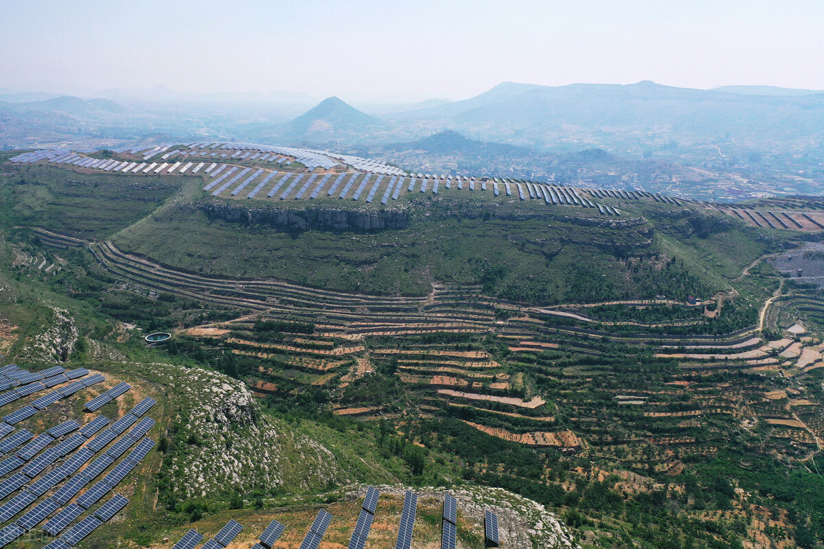 光伏发电真的不用农民自己掏钱吗,光伏发电有让农民亏本的案例吗