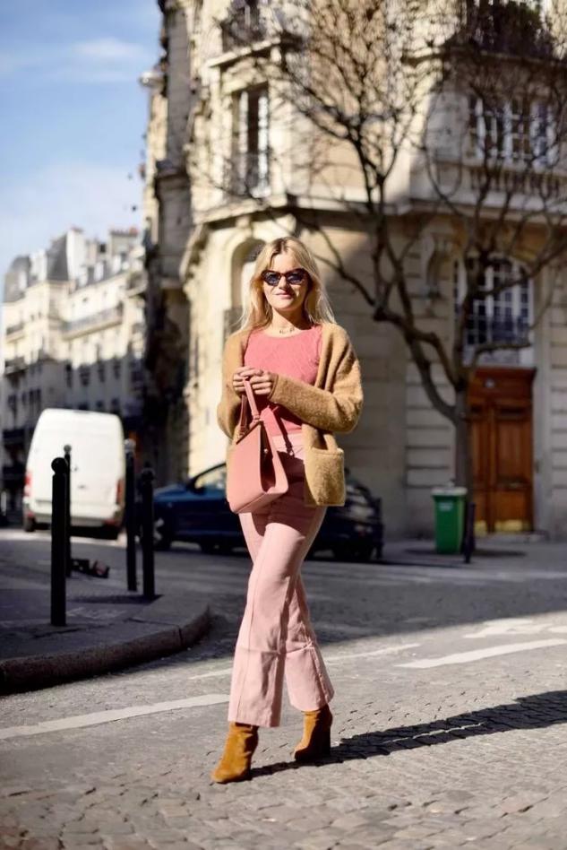 冬天穿卡其还是驼色好,驼色适合冬季穿吗