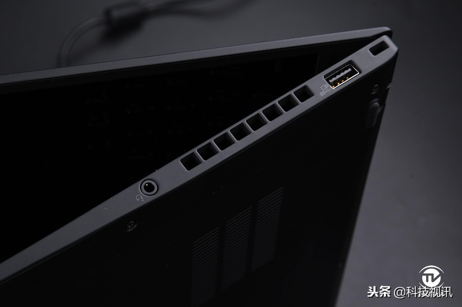 thinkpadx1extreme二代扩展坞,thinkpadx1carbon2021与2022