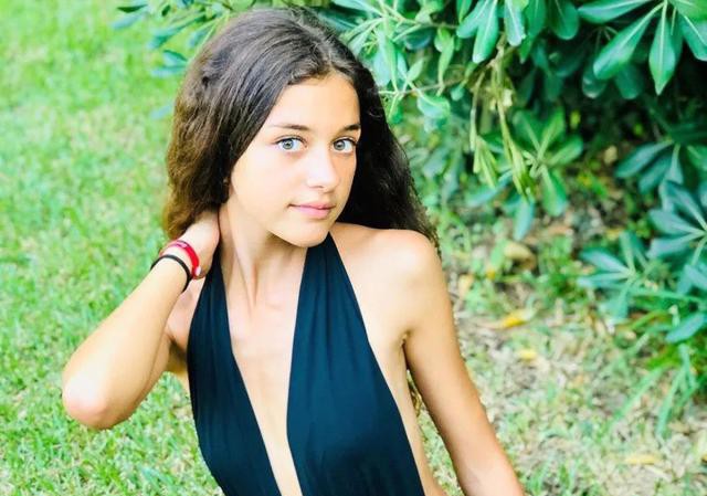 5岁女童被车撞死事件,意大利11岁女孩被撞