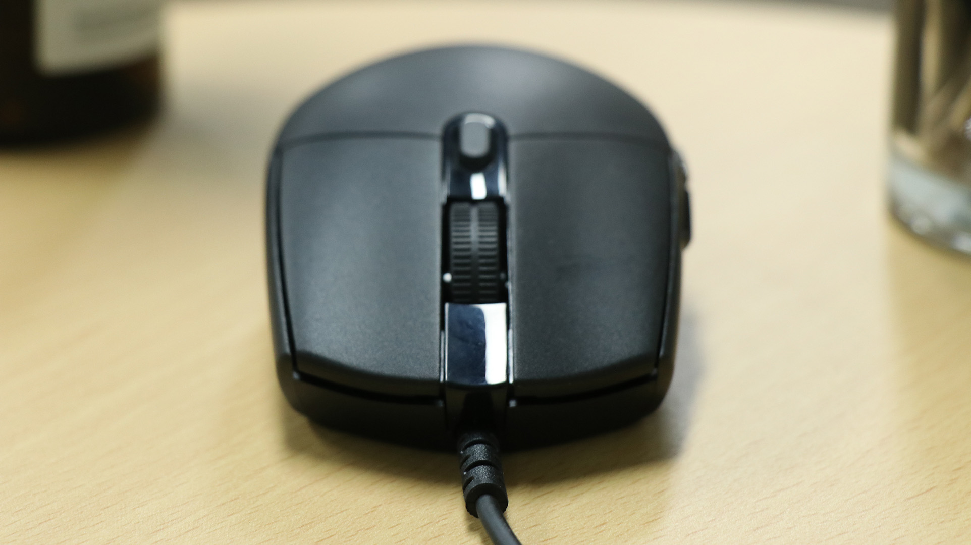 罗技g102二代跟小米游戏鼠标对比,罗技g102prodigy游戏鼠标