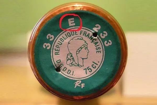 红酒标志图片大全简单,如何认识和区分红酒酒标