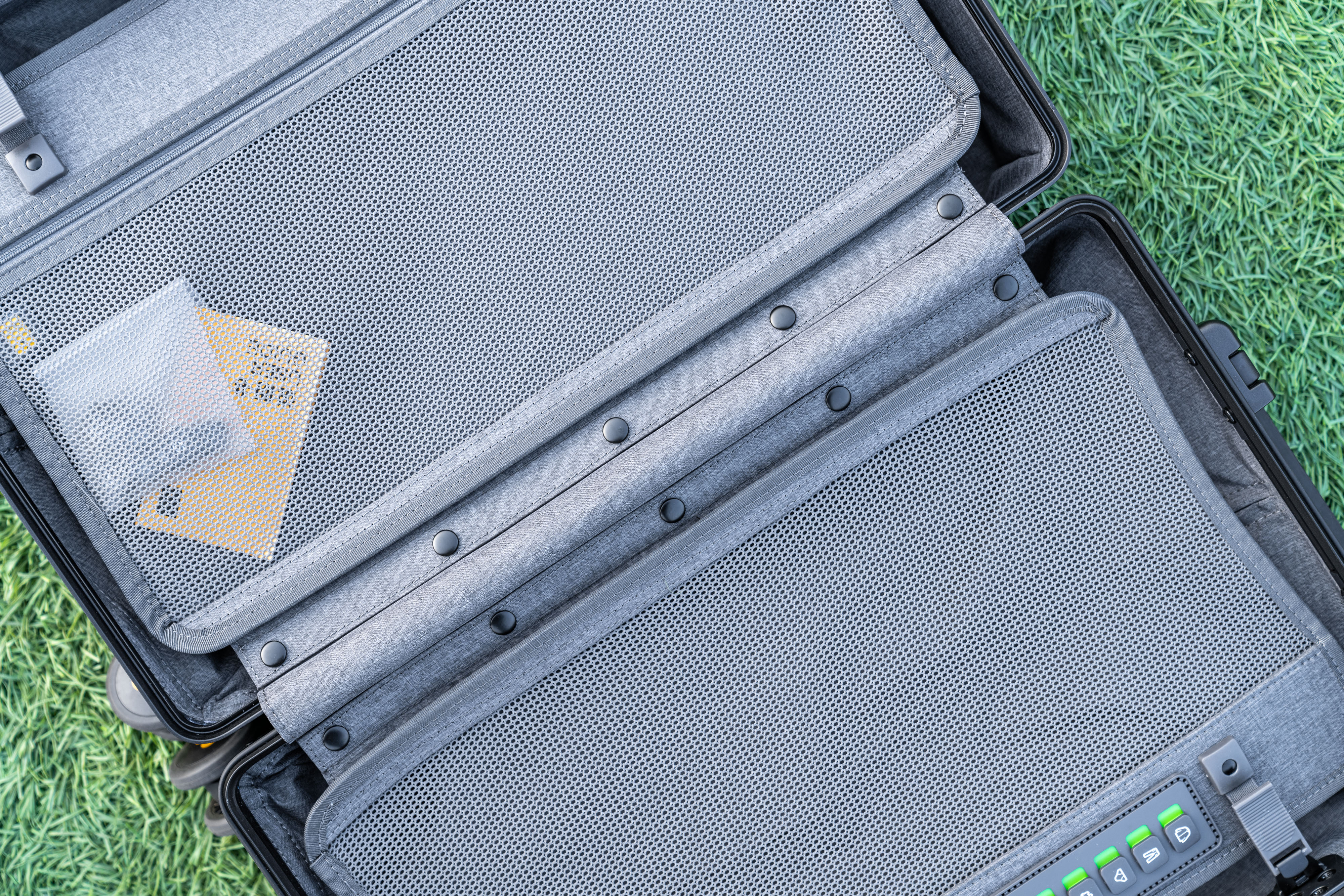 地平线8号铝镁合金旅行箱测评,行李箱推荐地平线八号